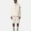 Anorak mit abnehmbarem Kapuzenfutter und Kinnriemen Anorak mit abnehmbarem Kapuzenfutter und Kinnriemen