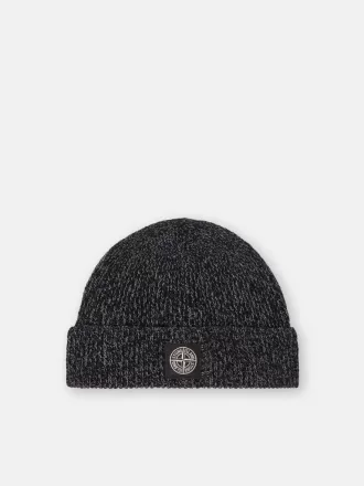 Beanie mit reflektierender Beschichtung und Compass-Patch