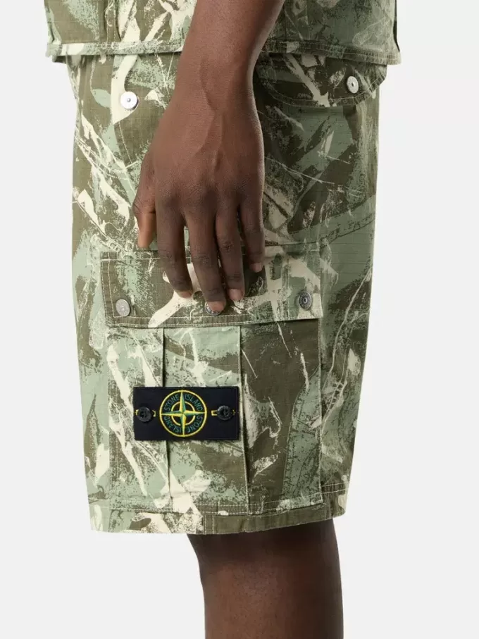 Bequeme Cargo-Bermudashorts mit Camouflage-Print Bequeme Cargo-Bermudashorts mit Camouflage-Print