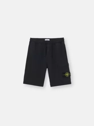 Bermudashorts in regulärer Passform mit elastischem Bund.