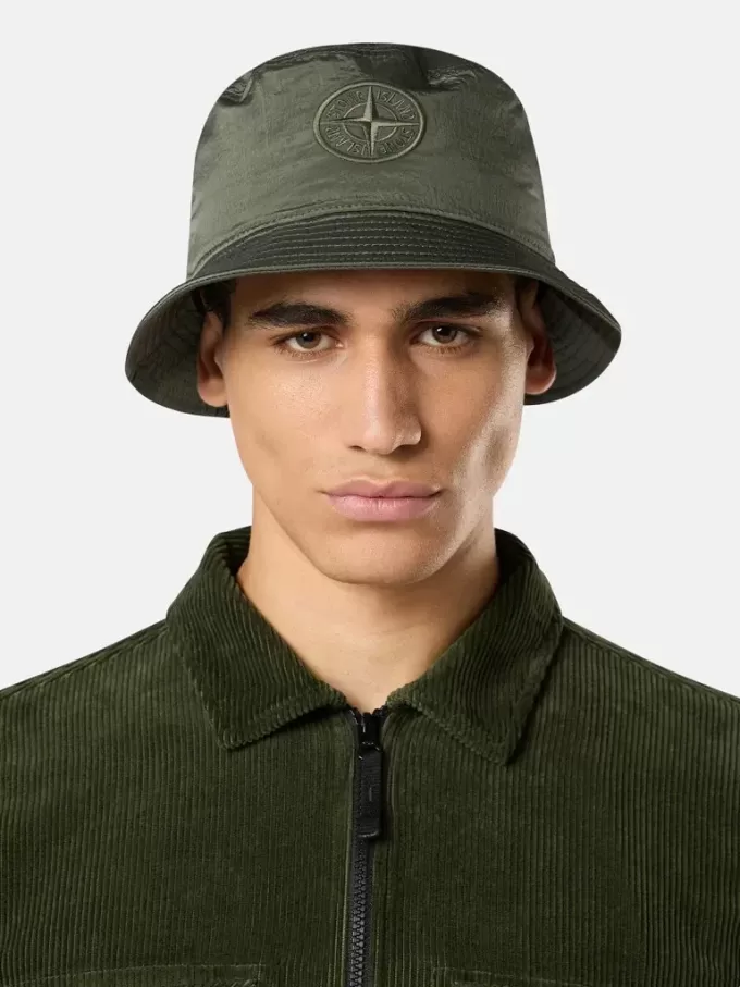 Bucket Hat mit Netzfutter und Compass-Stickerei Bucket Hat mit Netzfutter und Compass-Stickerei