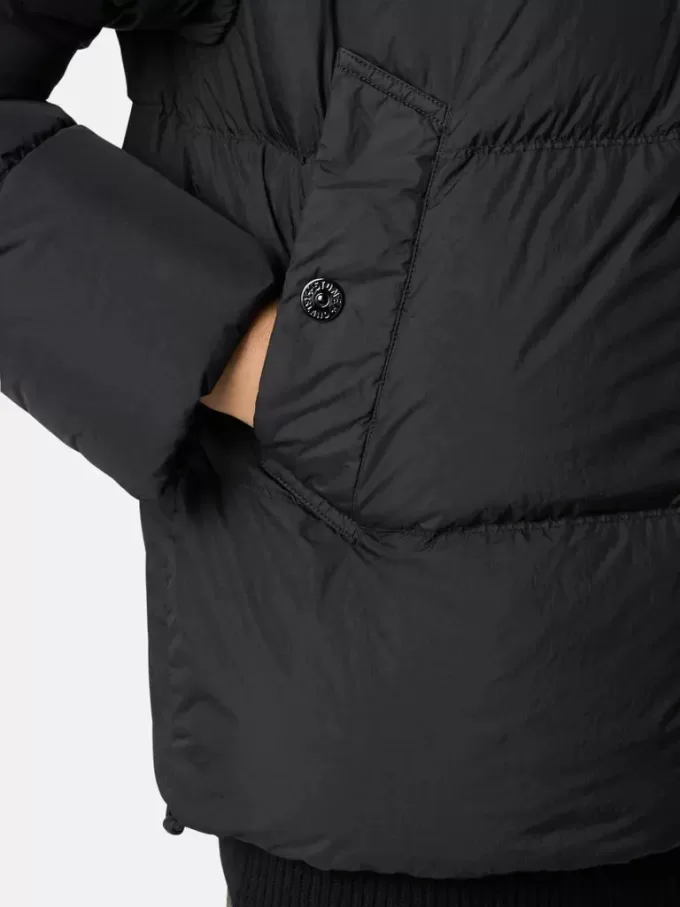 Daunenjacke mit Windschutz Daunenjacke mit Windschutz