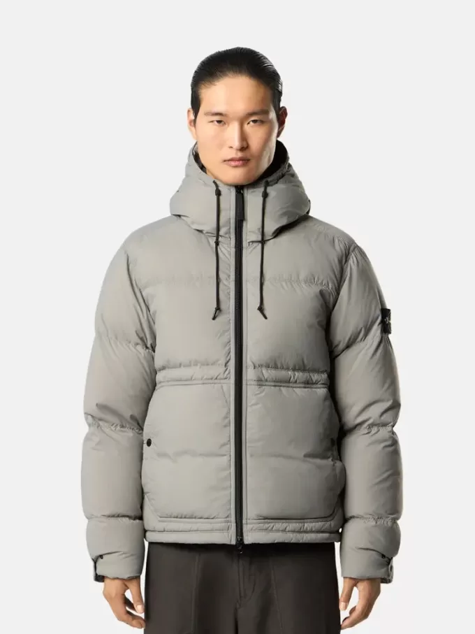 Daunenparka mit wasserabweisender Oberfläche und Druckknopftaschen Daunenparka mit wasserabweisender Oberfläche und Druckknopftaschen