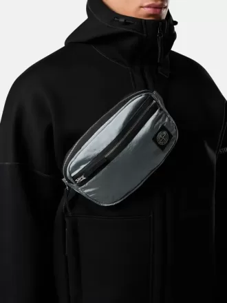 grteltasche mit reissverschlusstasche und ripstop futter 2 1 330x440 - G&uuml;rteltasche mit Rei&szlig;verschlusstasche und Ripstop-Futter