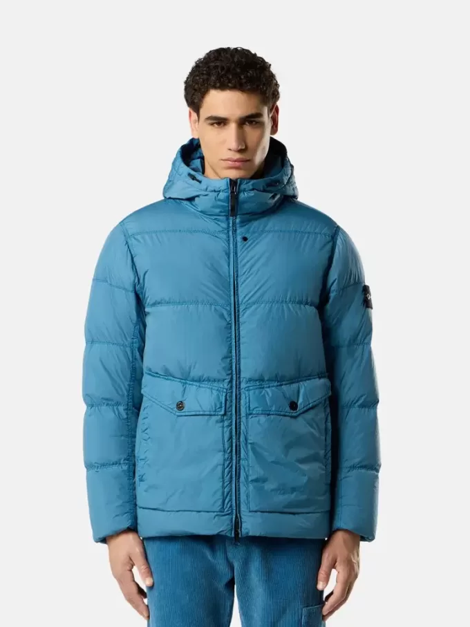 Kapuzen-Daunenjacke mit Windschutz Kapuzen-Daunenjacke mit Windschutz