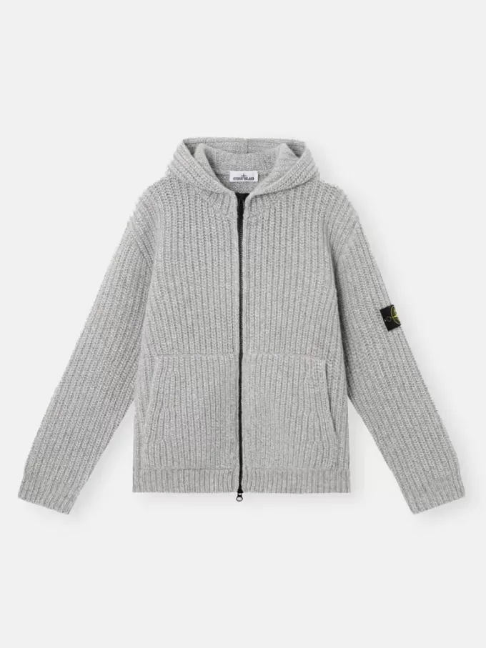 Kapuzenpullover mit Reißverschluss, Taschen und Fischerrippenmuster. Kapuzenpullover mit Reißverschluss, Taschen und Fischerrippenmuster.