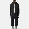 Leichte Kapuzenjacke mit wetterfester Membran Leichte Kapuzenjacke mit wetterfester Membran