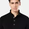 Pullover mit halbem Reißverschluss und Filzbesatz Pullover mit halbem Reißverschluss und Filzbesatz