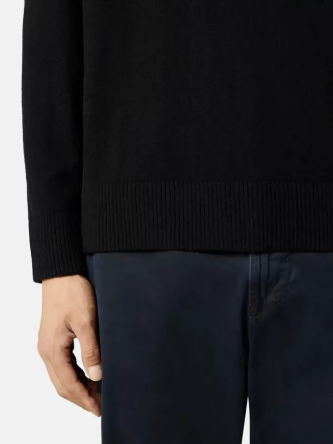 Pullover mit Rundhalsausschnitt, Raglanärmeln und gerippten Bündchen Pullover mit Rundhalsausschnitt, Raglanärmeln und gerippten Bündchen