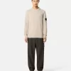 Pullover mit Rundhalsausschnitt und Details in Umkehrmaschen