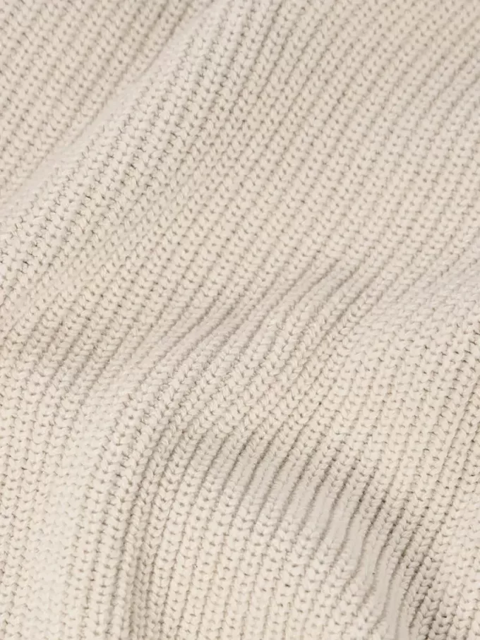 Pullover mit Rundhalsausschnitt und Details in Umkehrmaschen