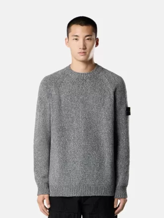 Pullover mit Rundhalsausschnitt und Raglanärmeln Pullover mit Rundhalsausschnitt und Raglanärmeln