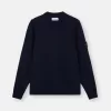 Pullover mit Rundhalsausschnitt und Ziernähten