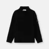 Pullover mit Stehkragen und Ziernähten