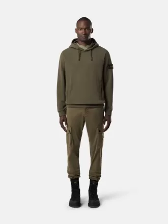 Regular-Fit-Kapuzenpullover mit Kängurutasche. Regular-Fit-Kapuzenpullover mit Kängurutasche.