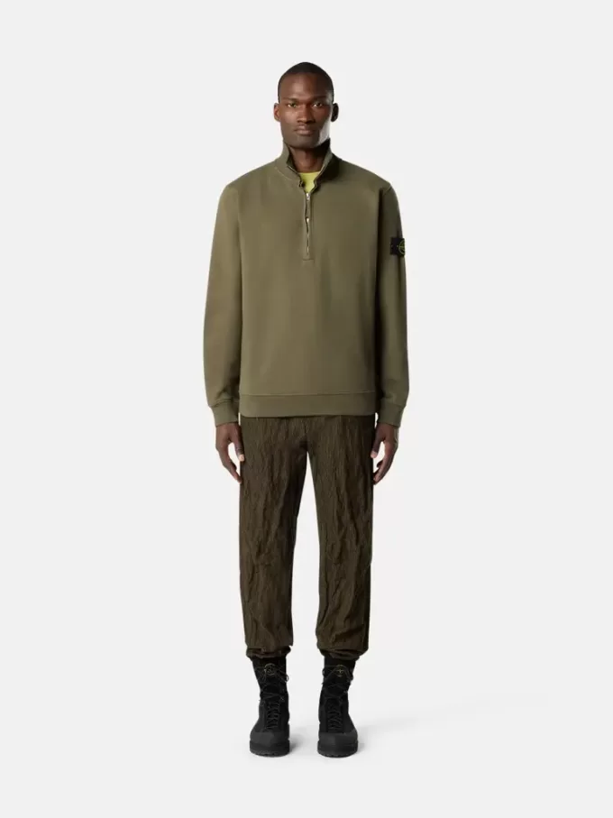 Regular-Fit-Sweatshirt mit halbem Reißverschluss und gerippten Einsätzen Regular-Fit-Sweatshirt mit halbem Reißverschluss und gerippten Einsätzen