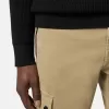 Rollkragenpullover mit fein gerippten Bündchen