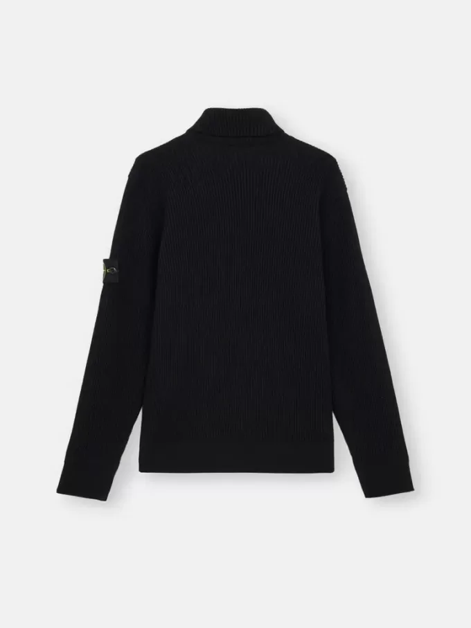 Rollkragenpullover mit fein gerippten Bündchen