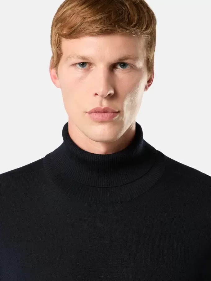 Rollkragenpullover mit gerippten Bündchen