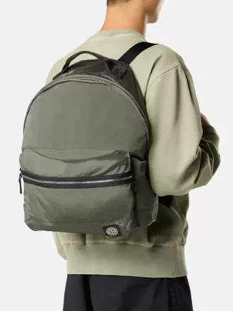 Rucksack mit Fronttasche und Ripstop-Futter Rucksack mit Fronttasche und Ripstop-Futter