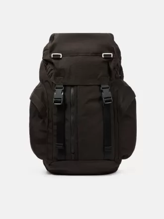 Rucksack mit mehreren Taschen und gepolsterten Schultergurten