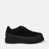 Schnürsneaker mit Gummirand und Profilsohle