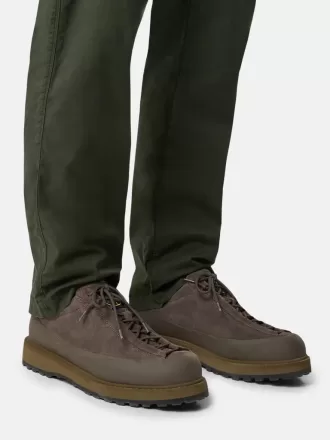 Schnürsneaker mit Gummirand und Profilsohle Schnürsneaker mit Gummirand und Profilsohle