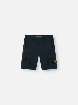 Slim-Fit-Bermudashorts mit Reißverschlusstaschen Slim-Fit-Bermudashorts mit Reißverschlusstaschen