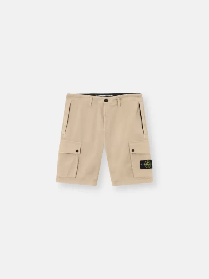 Slim-Fit-Bermudashorts mit Reißverschlusstaschen Slim-Fit-Bermudashorts mit Reißverschlusstaschen