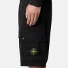Slim-Fit-Bermudashorts mit Reißverschlusstaschen Slim-Fit-Bermudashorts mit Reißverschlusstaschen