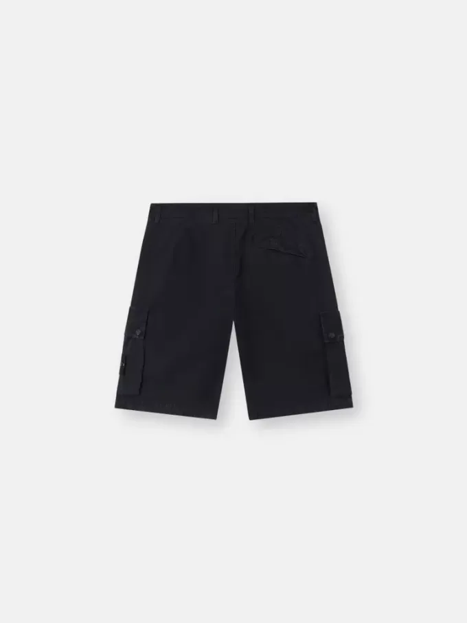 Slim-Fit-Cargo-Bermudashorts mit Reißverschlusstaschen Slim-Fit-Cargo-Bermudashorts mit Reißverschlusstaschen