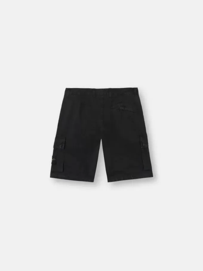 Slim-Fit-Cargo-Bermudashorts mit Reißverschlusstaschen Slim-Fit-Cargo-Bermudashorts mit Reißverschlusstaschen