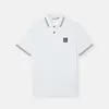 Slim-Fit-Kurzarm-Poloshirt mit gestreiften Details Slim-Fit-Kurzarm-Poloshirt mit gestreiften Details