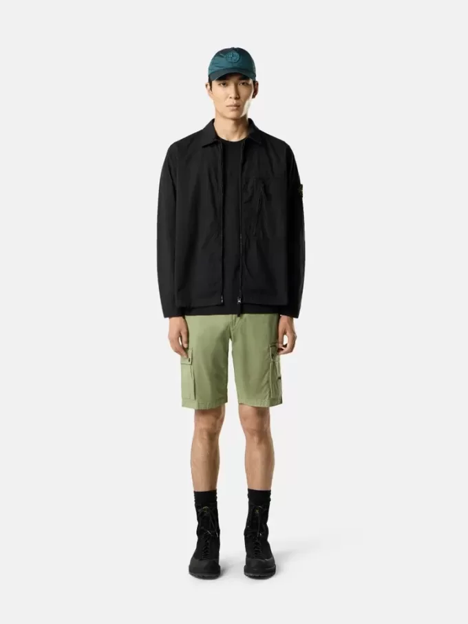 Slim-Fit-T-Shirt mit kurzen Ärmeln und Kompass-Aufnäher Slim-Fit-T-Shirt mit kurzen Ärmeln und Kompass-Aufnäher