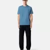 Slim-Fit-T-Shirt mit kurzen Ärmeln und Kompass-Aufnäher Slim-Fit-T-Shirt mit kurzen Ärmeln und Kompass-Aufnäher
