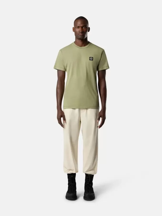 Slim-Fit-T-Shirt mit kurzen Ärmeln und Kompass-Aufnäher Slim-Fit-T-Shirt mit kurzen Ärmeln und Kompass-Aufnäher