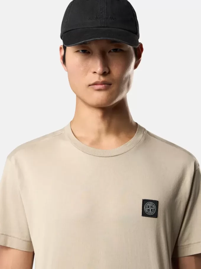 Slim-Fit-T-Shirt mit kurzen Ärmeln und Kompass-Aufnäher Slim-Fit-T-Shirt mit kurzen Ärmeln und Kompass-Aufnäher