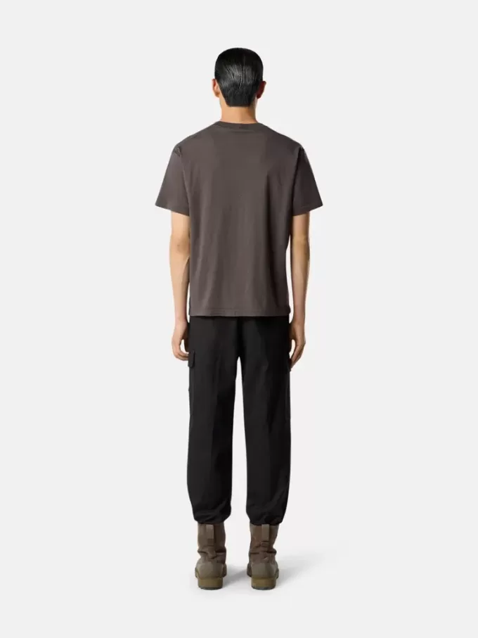 Slim-Fit-T-Shirt mit kurzen Ärmeln und Kompass-Aufnäher Slim-Fit-T-Shirt mit kurzen Ärmeln und Kompass-Aufnäher