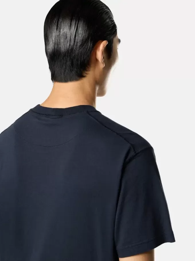 Slim-Fit-T-Shirt mit kurzen Ärmeln und Kompass-Aufnäher Slim-Fit-T-Shirt mit kurzen Ärmeln und Kompass-Aufnäher