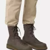 Wanderstiefel mit doppelter Schnürung und Profilsohle