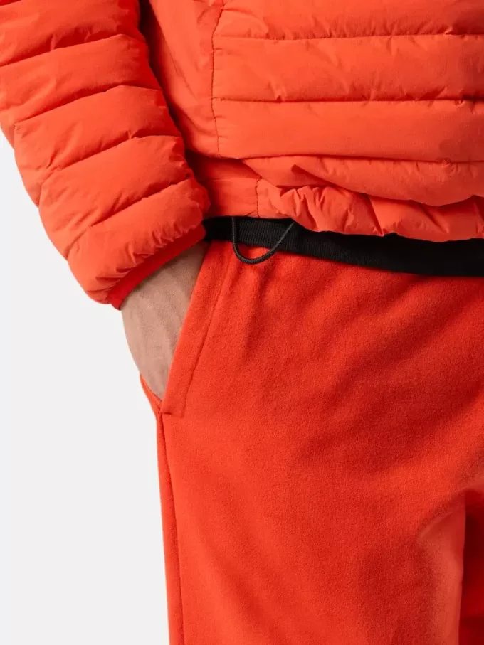 Weit geschnittene Jogginghose mit Taschen und elastischen Bündchen