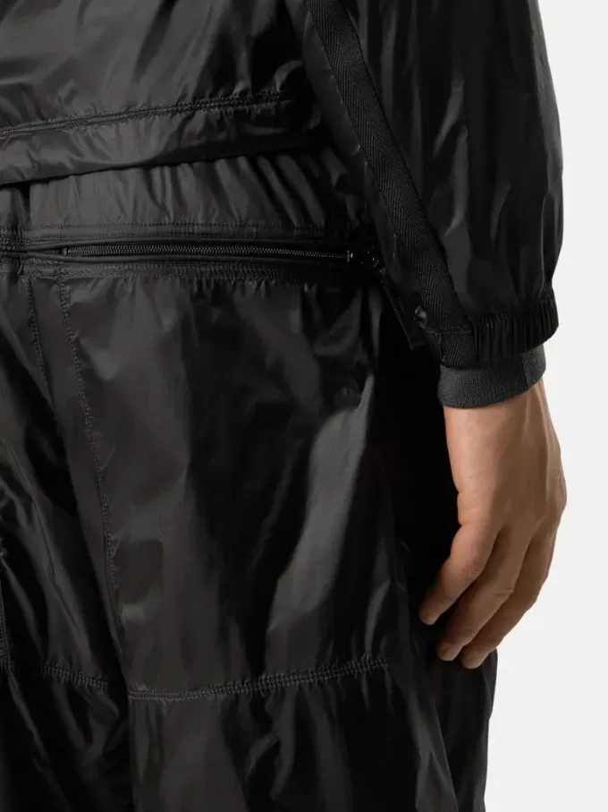 Weite Bermudashorts mit elastischem Bund Weite Bermudashorts mit elastischem Bund