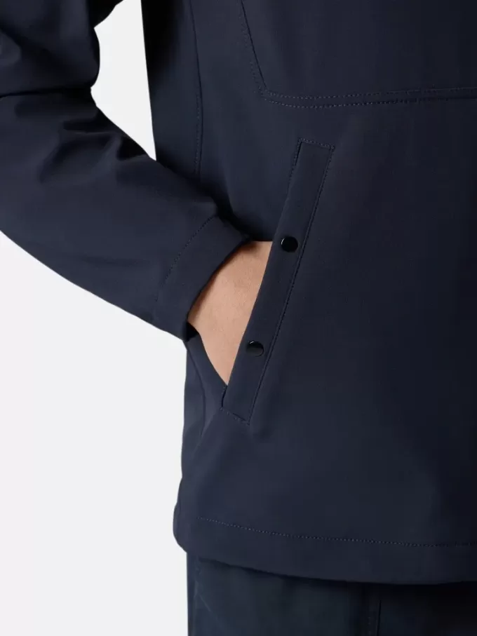 Wind- und wasserabweisende Jacke mit verdeckter Kapuze Wind- und wasserabweisende Jacke mit verdeckter Kapuze