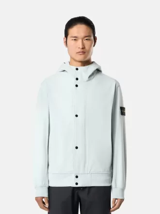 Wind- und wasserabweisende Kapuzenjacke Wind- und wasserabweisende Kapuzenjacke