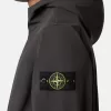 Wind- und wasserabweisende Kapuzenjacke Wind- und wasserabweisende Kapuzenjacke